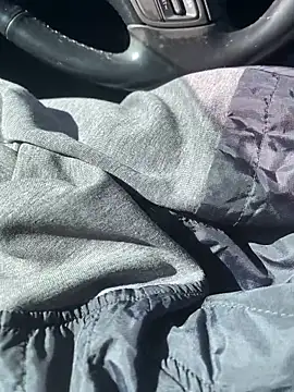 nerofu84 online show from April 2026 07:36:01 PM