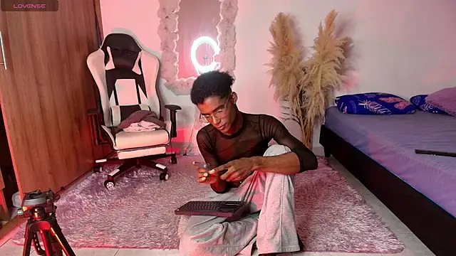 IamAndrey online show from June 2026 11:07:01 PM