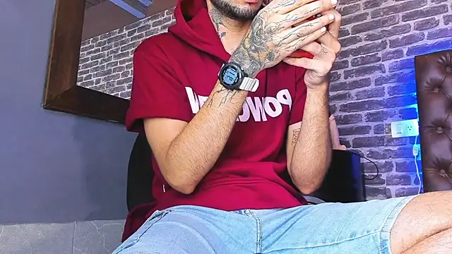 Daniel huge22 online show from May 2026 02:11:01 PM