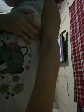 nandinharuivinha22 online show from April 2026 12:54:02 AM