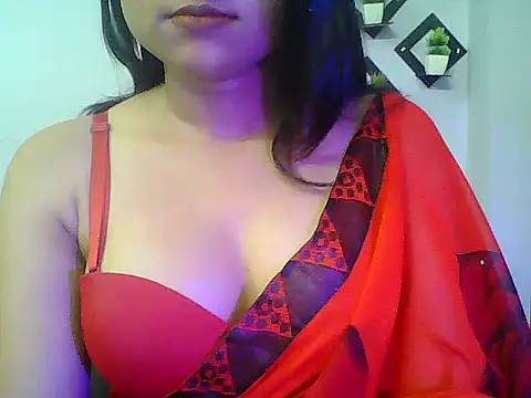 Snapshot of Saxy_Mony002 chatting on June 2026 02:12:01 PM Saxy Mony002 online show from June 2026 02:12:01 PM