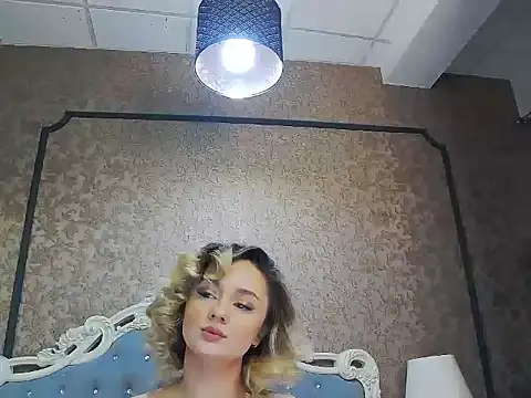 Snapshot of Ivy_Quin chatting on April 2026 03:56:01 AM Ivy Quin online show from April 2026 03:56:01 AM