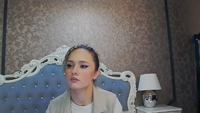Snapshot of Ivy_Quin chatting on May 2026 04:17:02 AM Ivy Quin online show from May 2026 04:17:02 AM