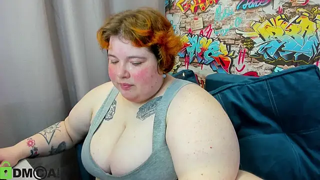 Snapshot of Sew_Sunny chatting on May 2026 12:59:02 AM Sew Sunny online show from May 2026 12:59:02 AM