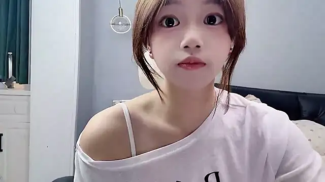 Lilababy00 online show from June 2026 05:39:01 AM