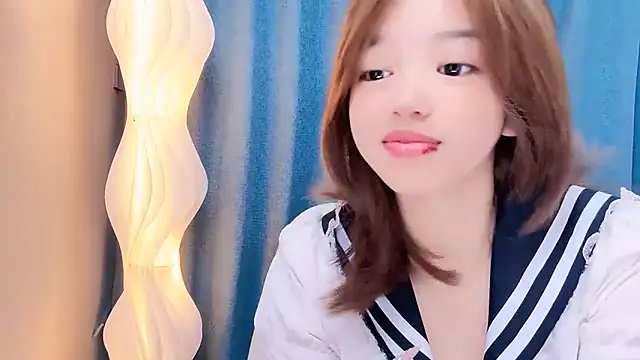 Lilababy00 online show from June 2026 04:44:02 AM