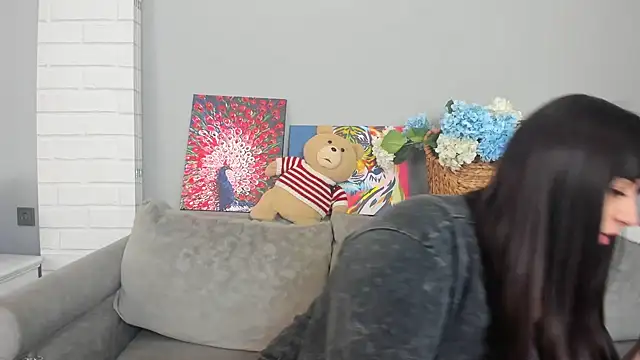 HabbiLove online show from April 2026 08:19:01 AM