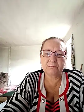 IngaLuna48 online show from June 2026 01:36:01 PM