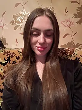 Snapshot of AlinaLove3213 chatting on July 2026 08:15:02 PM AlinaLove3213 online show from July 2026 08:15:02 PM