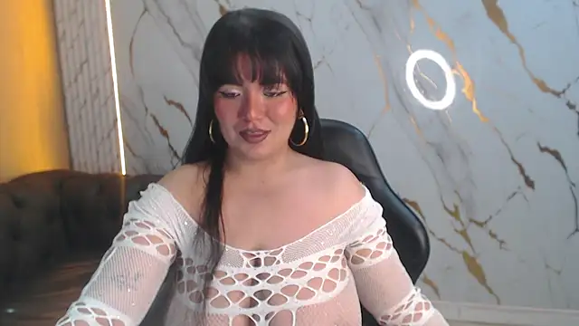 Snapshot of Sasha_tf chatting on June 2026 01:02:01 PM Sasha tf online show from June 2026 01:02:01 PM