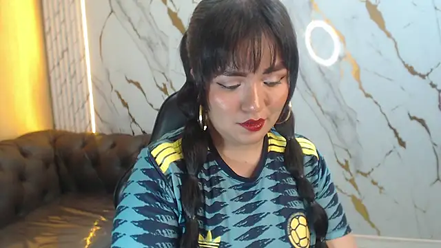 Snapshot of Sasha_tf chatting on June 2026 08:18:01 PM Sasha tf online show from June 2026 08:18:01 PM