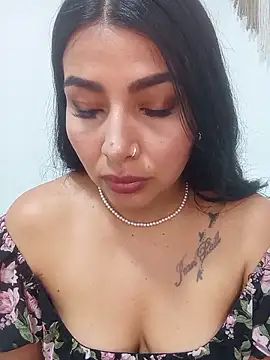 Snapshot of Antonella-corruso chatting on May 2026 01:58:01 AM Antonella-corruso online show from May 2026 01:58:01 AM