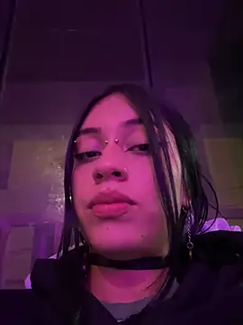 Snapshot of Kattze_ chatting on May 2026 01:58:02 AM Kattze online show from May 2026 01:58:02 AM