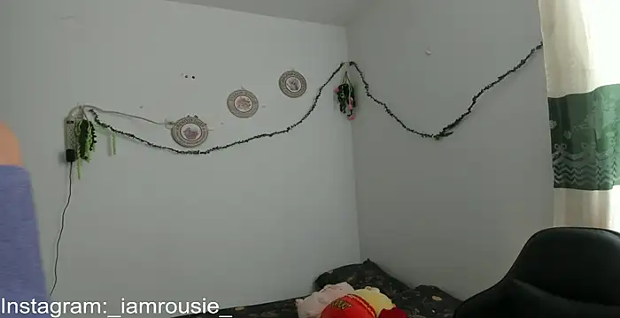  iamrousie  online show from May 2026 02:22:01 PM