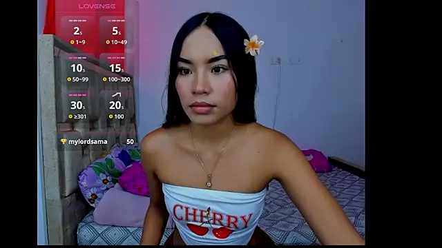 pocahontasbaby  online show from April 2026 06:19:01 PM