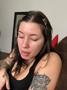 Snapshot of cherryxxox chatting on April 2026 07:09:02 PM cherryxxox online show from April 2026 07:09:02 PM