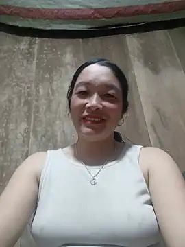 Snapshot of vanlucky2 chatting on July 2026 04:29:02 AM vanlucky2 online show from July 2026 04:29:02 AM