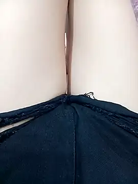 Snapshot of Suri-Sexywet chatting on April 2026 05:51:02 AM Suri-Sexywet online show from April 2026 05:51:02 AM