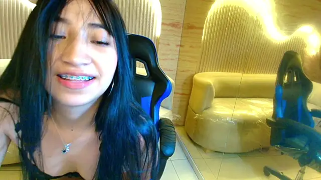 Snapshot of sol__r chatting on July 2026 03:23:01 AM sol r online show from July 2026 03:23:01 AM