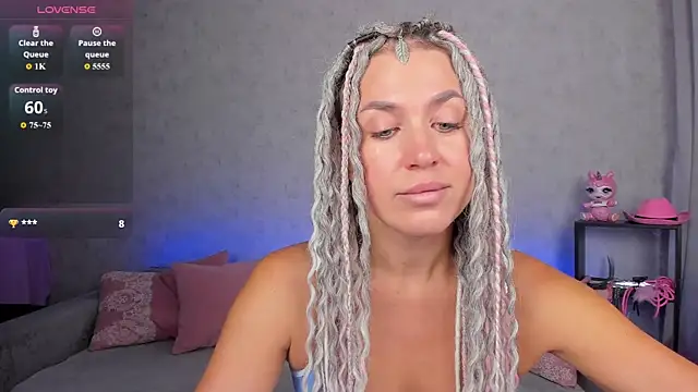 Fire  Dancer online show from July 2026 02:05:17 AM