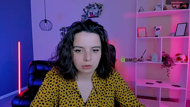 mia mooon  online show from May 2026 08:52:01 AM