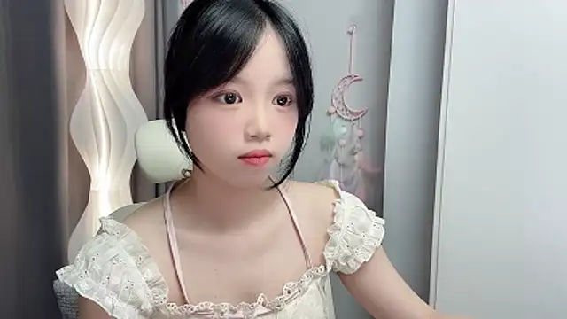 Snapshot of Xiaoqing00 chatting on May 2026 05:37:01 AM Xiaoqing00 online show from May 2026 05:37:01 AM