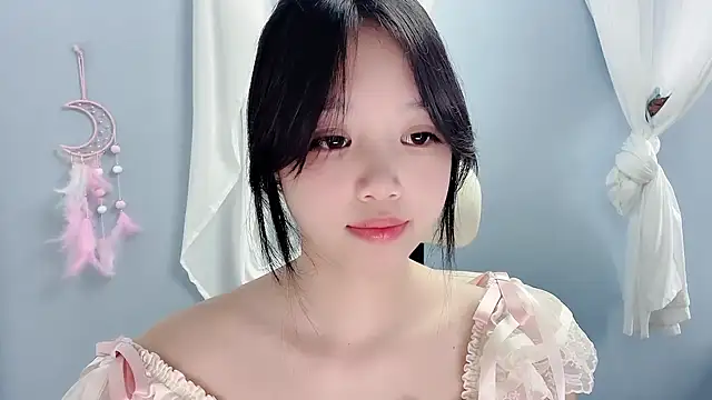 Xiaoqing00 online show from June 2026 04:39:02 AM