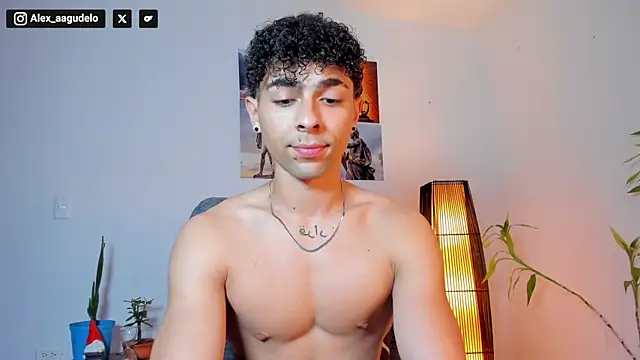 Snapshot of Alex_zt7 chatting on July 2026 08:11:01 PM Alex zt7 online show from July 2026 08:11:01 PM