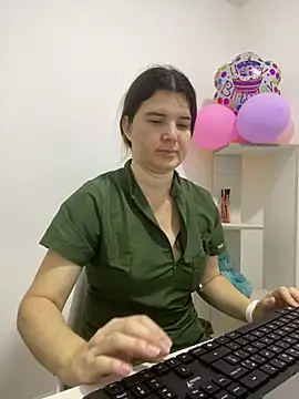 Snapshot of amelia_16 chatting on June 2026 01:54:02 PM amelia 16 online show from June 2026 01:54:02 PM