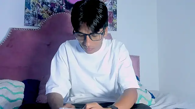 LiamKron online show from April 2026 11:41:01 AM