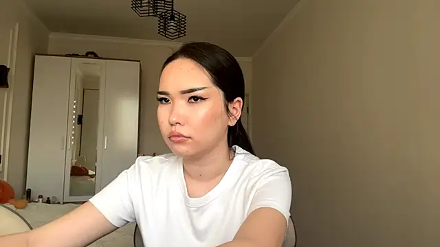 MardellHeavrin online show from May 2026 01:16:02 PM