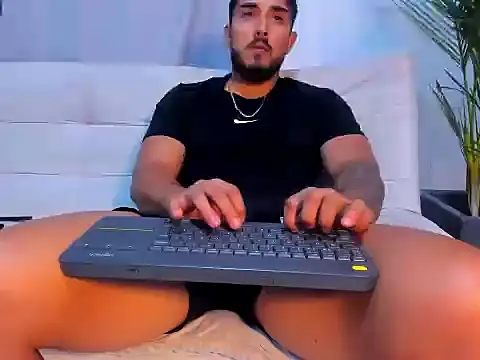 alangreek1 online show from July 2026 02:47:01 AM