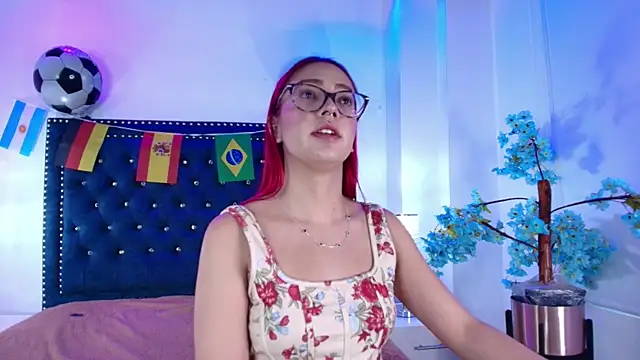 Snapshot of Amelie_adams chatting on July 2026 11:05:02 AM Amelie adams online show from July 2026 11:05:02 AM