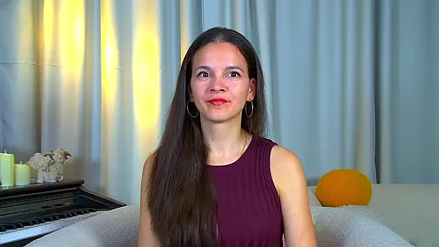 Snapshot of LeonaLane chatting on May 2026 06:30:01 AM LeonaLane online show from May 2026 06:30:01 AM