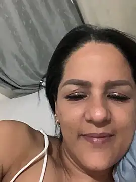 Snapshot of tyraba chatting on April 2026 06:52:01 AM tyraba online show from April 2026 06:52:01 AM
