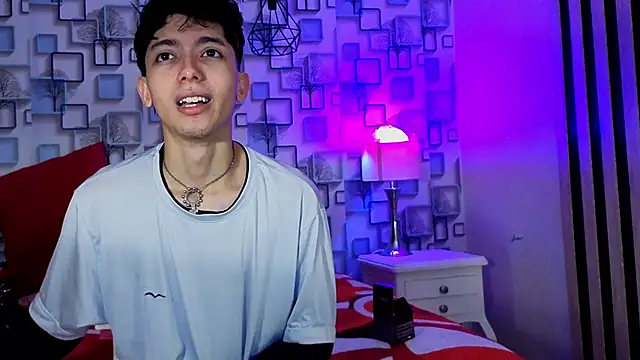 Twink Sebas7 online show from May 2026 12:13:02 PM