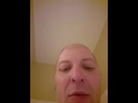 Snapshot of chronic_vibez chatting on April 2026 06:09:02 AM chronic vibez online show from April 2026 06:09:02 AM