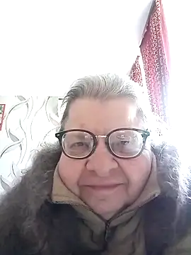 Snapshot of MartaMia68 chatting on April 2026 01:02:02 PM MartaMia68 online show from April 2026 01:02:02 PM