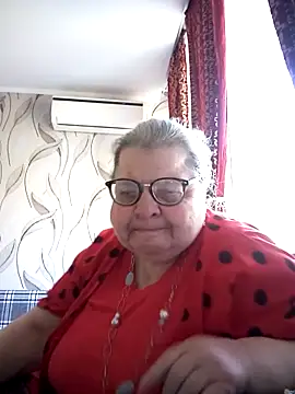 Snapshot of MartaMia68 chatting on May 2026 06:21:02 AM MartaMia68 online show from May 2026 06:21:02 AM