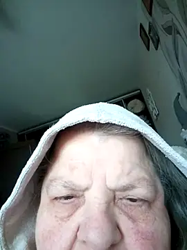 Snapshot of MartaMia68 chatting on May 2026 05:01:02 AM MartaMia68 online show from May 2026 05:01:02 AM