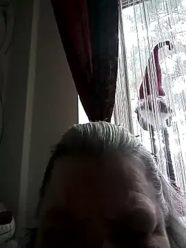Snapshot of MartaMia68 chatting on May 2026 06:32:01 AM MartaMia68 online show from May 2026 06:32:01 AM