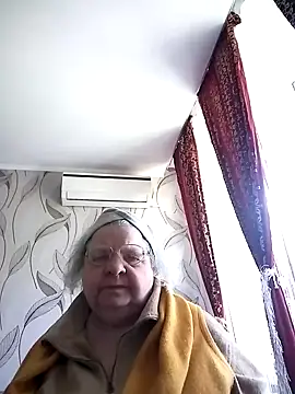 Snapshot of MartaMia68 chatting on June 2026 08:16:01 AM MartaMia68 online show from June 2026 08:16:01 AM