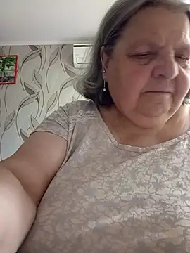 Snapshot of MartaMia68 chatting on June 2026 06:18:01 AM MartaMia68 online show from June 2026 06:18:01 AM