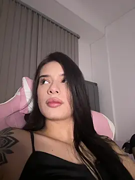 Snapshot of Giiasteele chatting on April 2026 12:46:02 AM Giiasteele online show from April 2026 12:46:02 AM
