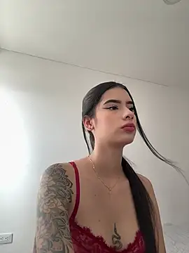 Snapshot of Giiasteele chatting on May 2026 08:03:02 PM Giiasteele online show from May 2026 08:03:02 PM
