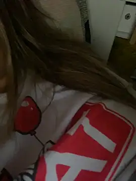 Mili Bou online show from April 2026 03:20:02 AM