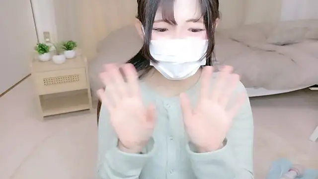 Snapshot of Satomi_nn chatting on April 2026 12:13:02 AM Satomi nn online show from April 2026 12:13:02 AM