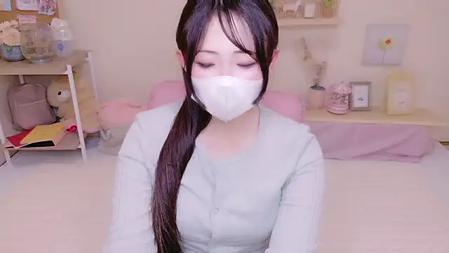 Snapshot of Satomi_nn chatting on May 2026 04:30:02 AM Satomi nn online show from May 2026 04:30:02 AM