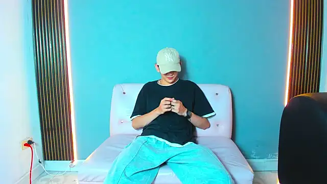 RawPassionXX online show from June 2026 08:57:01 PM