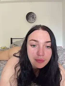 Snapshot of LucyHotty_ chatting on June 2026 07:16:02 AM LucyHotty online show from June 2026 07:16:02 AM